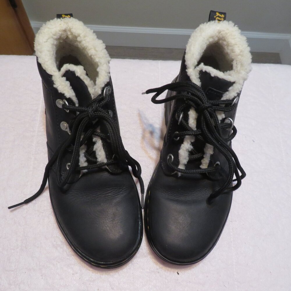 Dr Martens Air Wair Black Leather Fleece Lined Ankle Boots